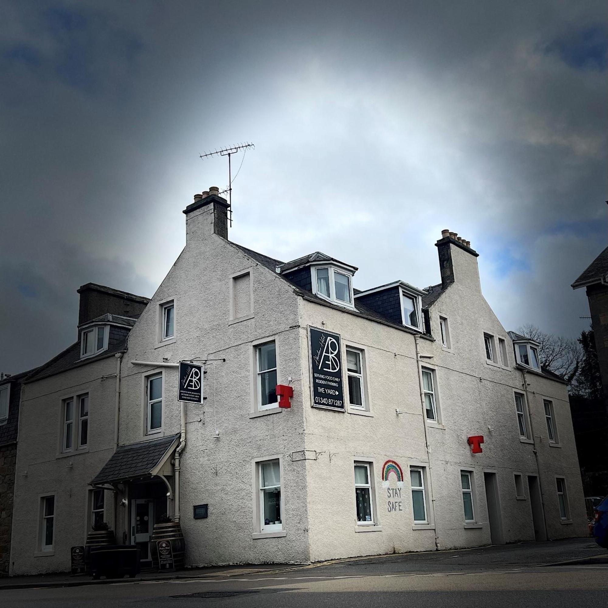 The Aberlour Hotel Extérieur photo